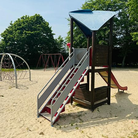 Rosa - Bournemouth Holiday Home 温伯恩大教堂 外观 照片