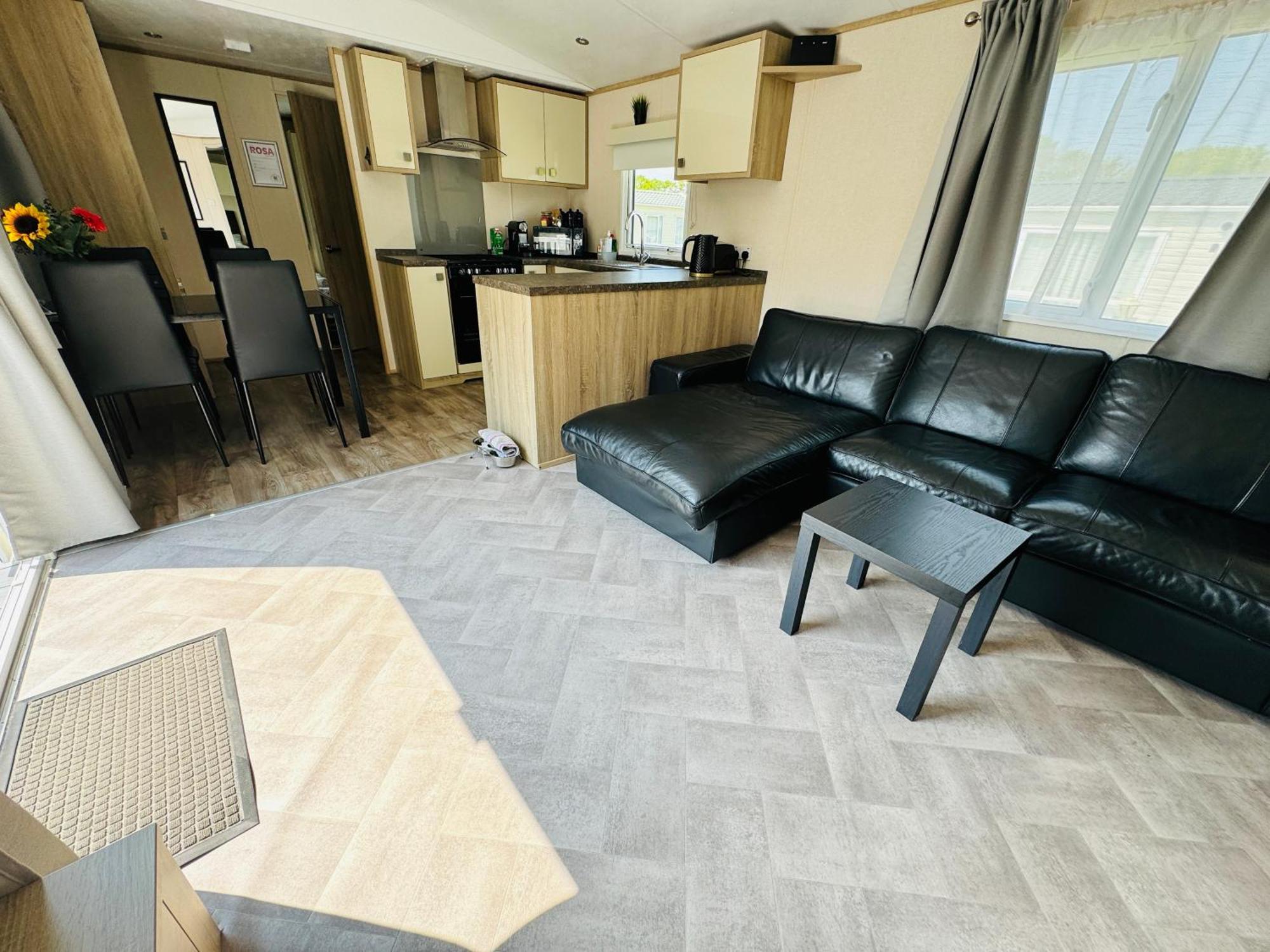 Rosa - Bournemouth Holiday Home 温伯恩大教堂 外观 照片
