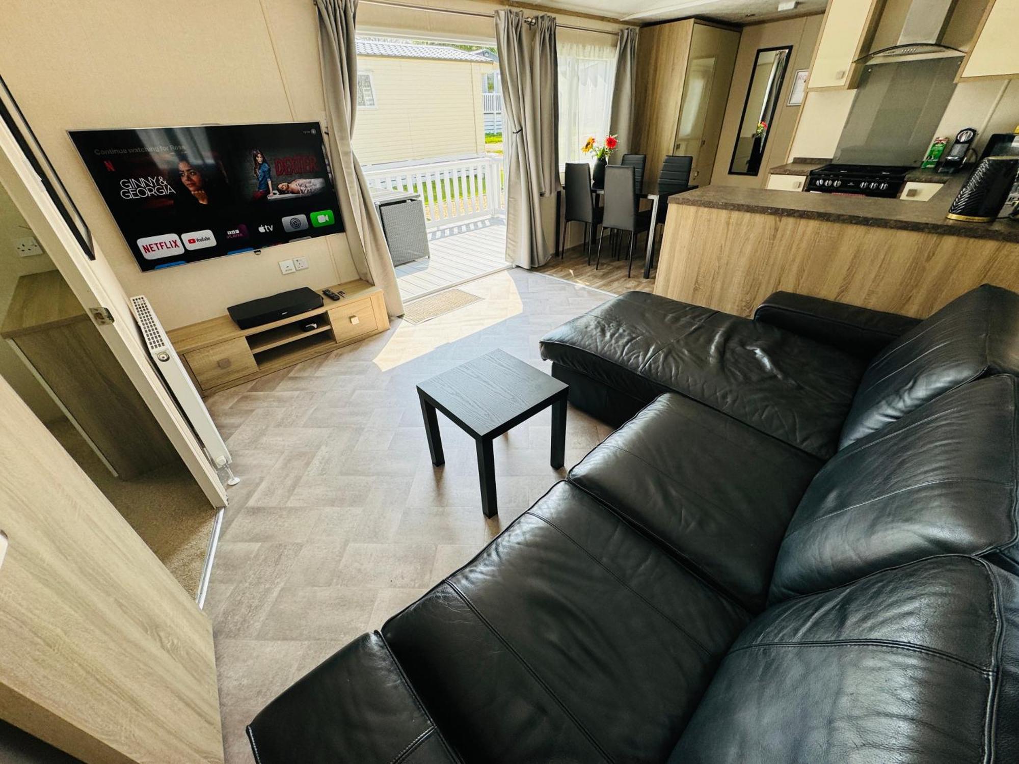 Rosa - Bournemouth Holiday Home 温伯恩大教堂 外观 照片
